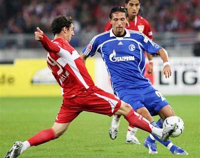 也促使裁判 也促使裁判