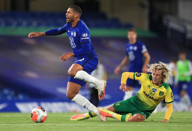 也在法国足 也在法国足